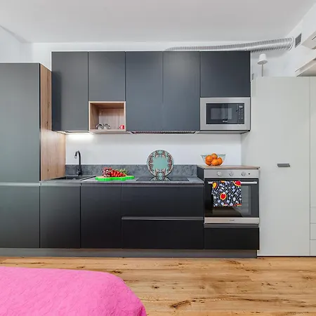 A New Futuristic Habitat! Appartement *